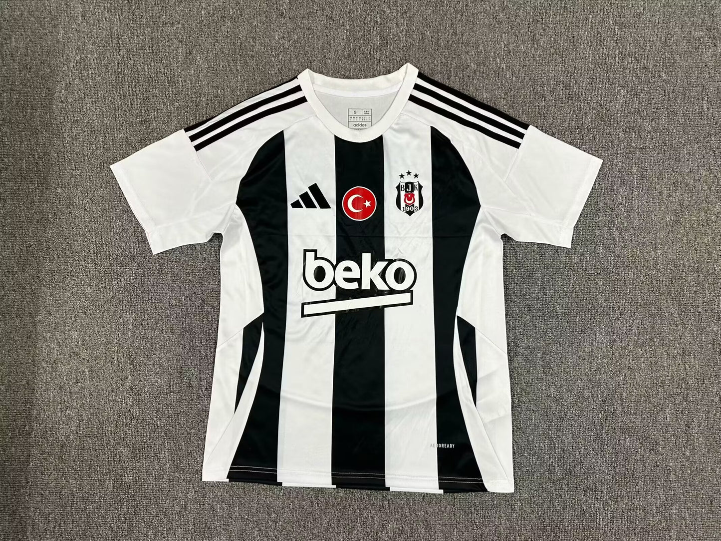 Besiktas (Domicile)